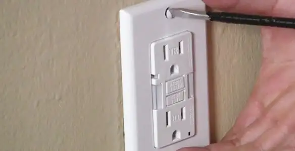 gfc outlets service securing and mounting ground fault circuit interrupter outlet by certified electricians in Redding, CA